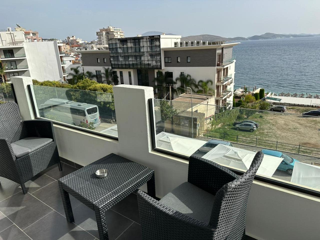 Sunrose Residences Sarandë Exterior foto