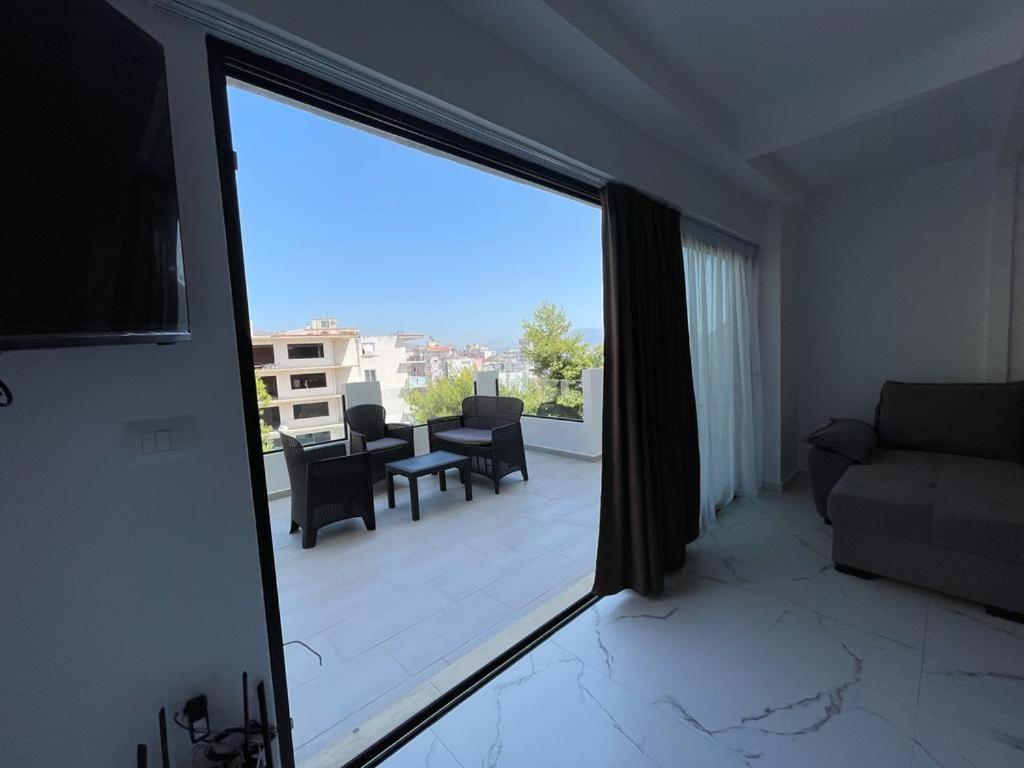 Sunrose Residences Sarandë Exterior foto