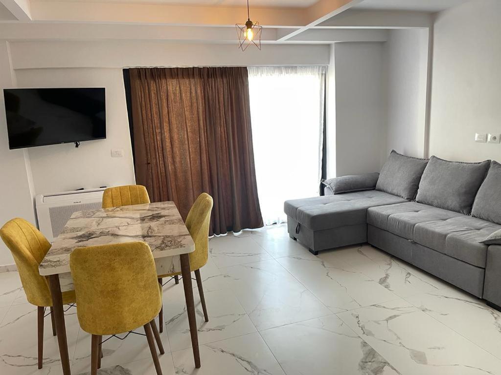Sunrose Residences Sarandë Exterior foto