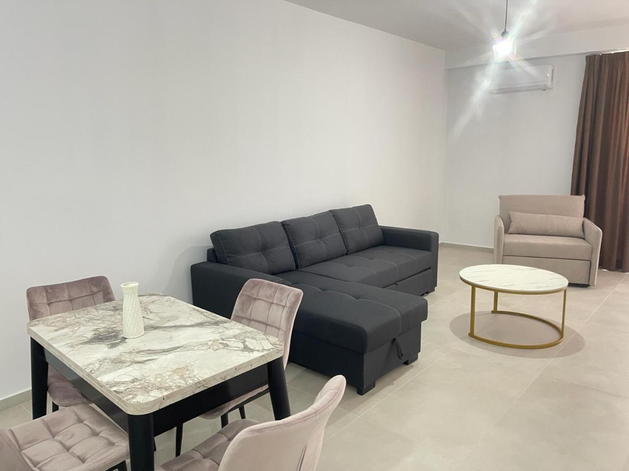 Sunrose Residences Sarandë Exterior foto
